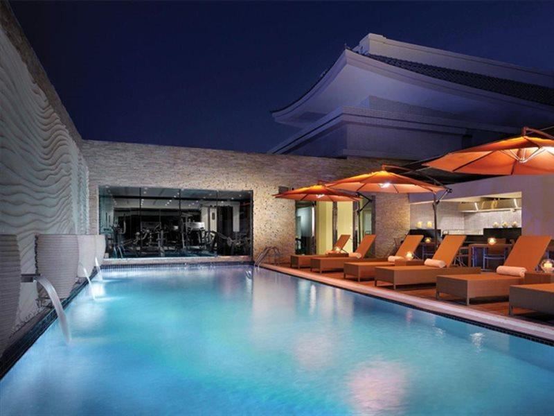 Asiana Hotel Ντουμπάι Εξωτερικό φωτογραφία The swimming pool at the hotel