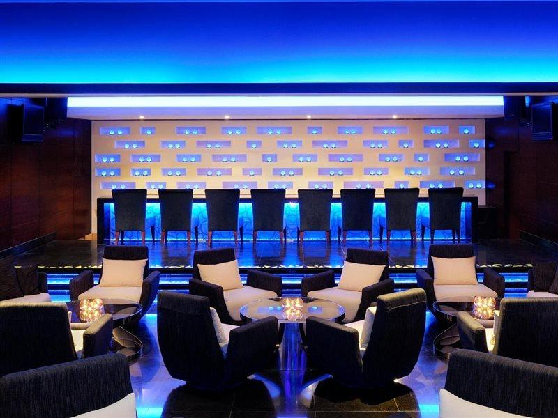 Asiana Hotel Ντουμπάι Εξωτερικό φωτογραφία The interior of the nightclub