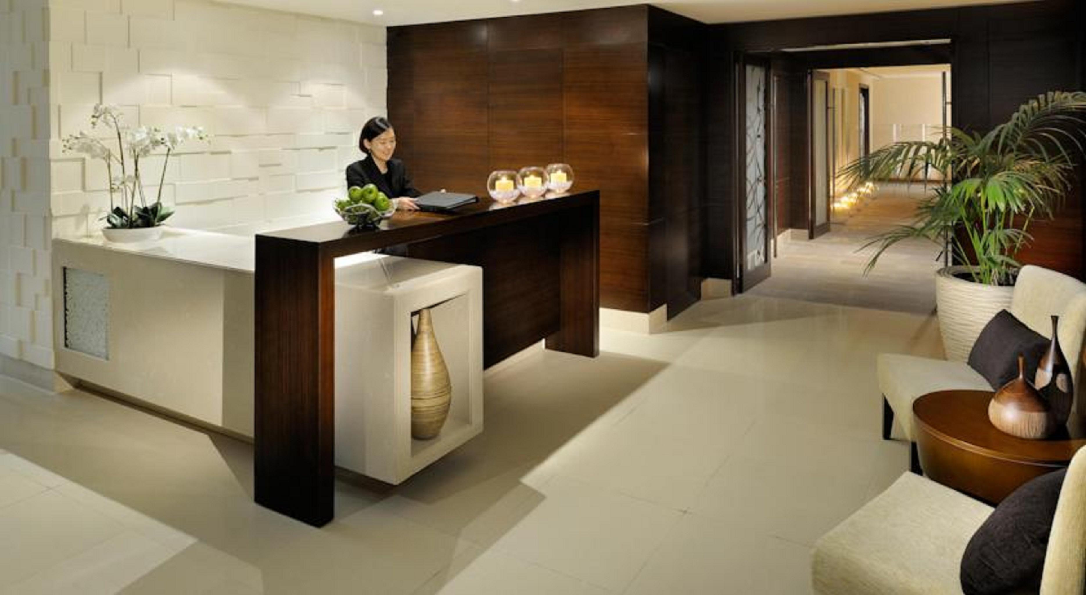 Asiana Hotel Ντουμπάι Εξωτερικό φωτογραφία The reception area at the spa