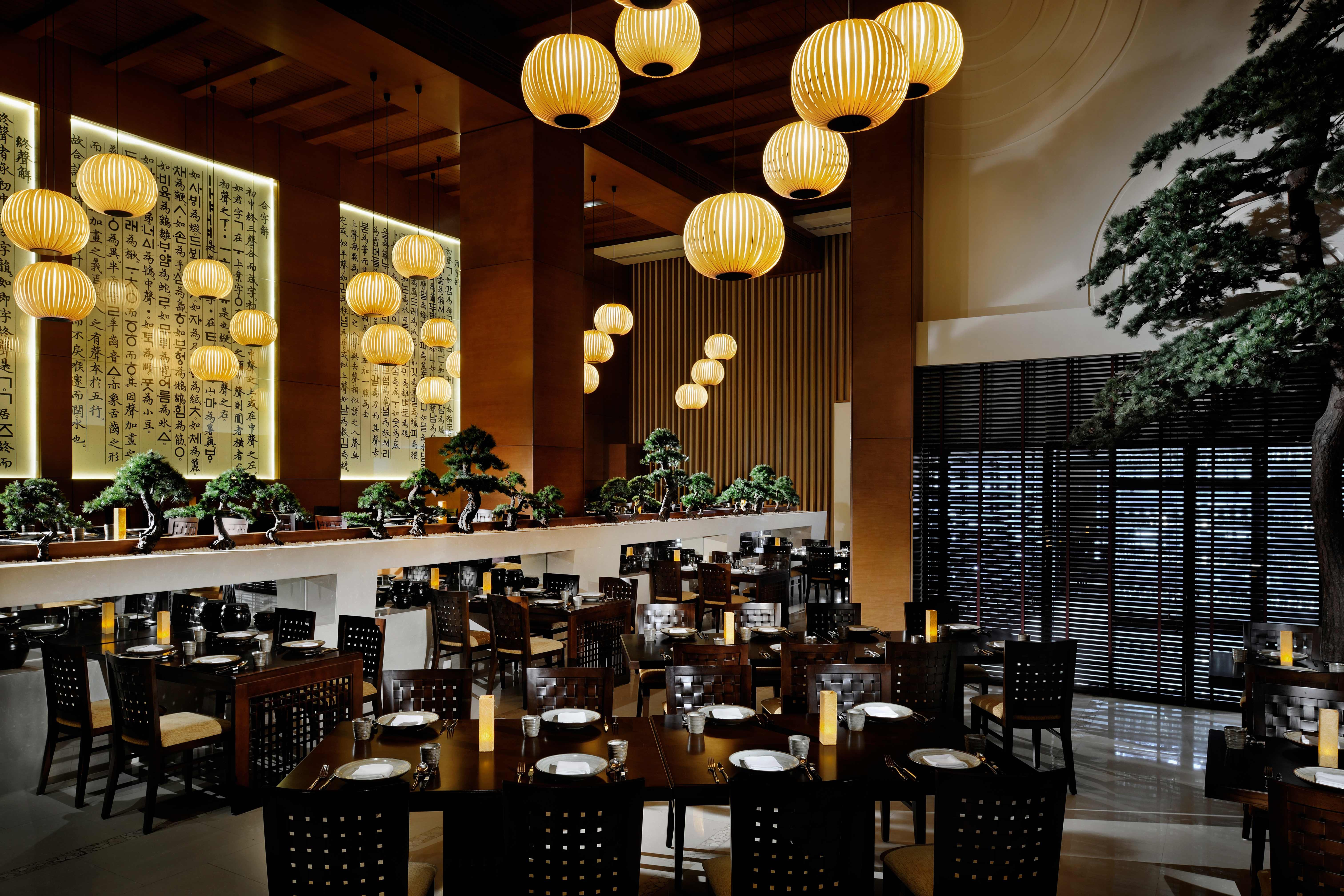 Asiana Hotel Ντουμπάι Εξωτερικό φωτογραφία The interior of the restaurant