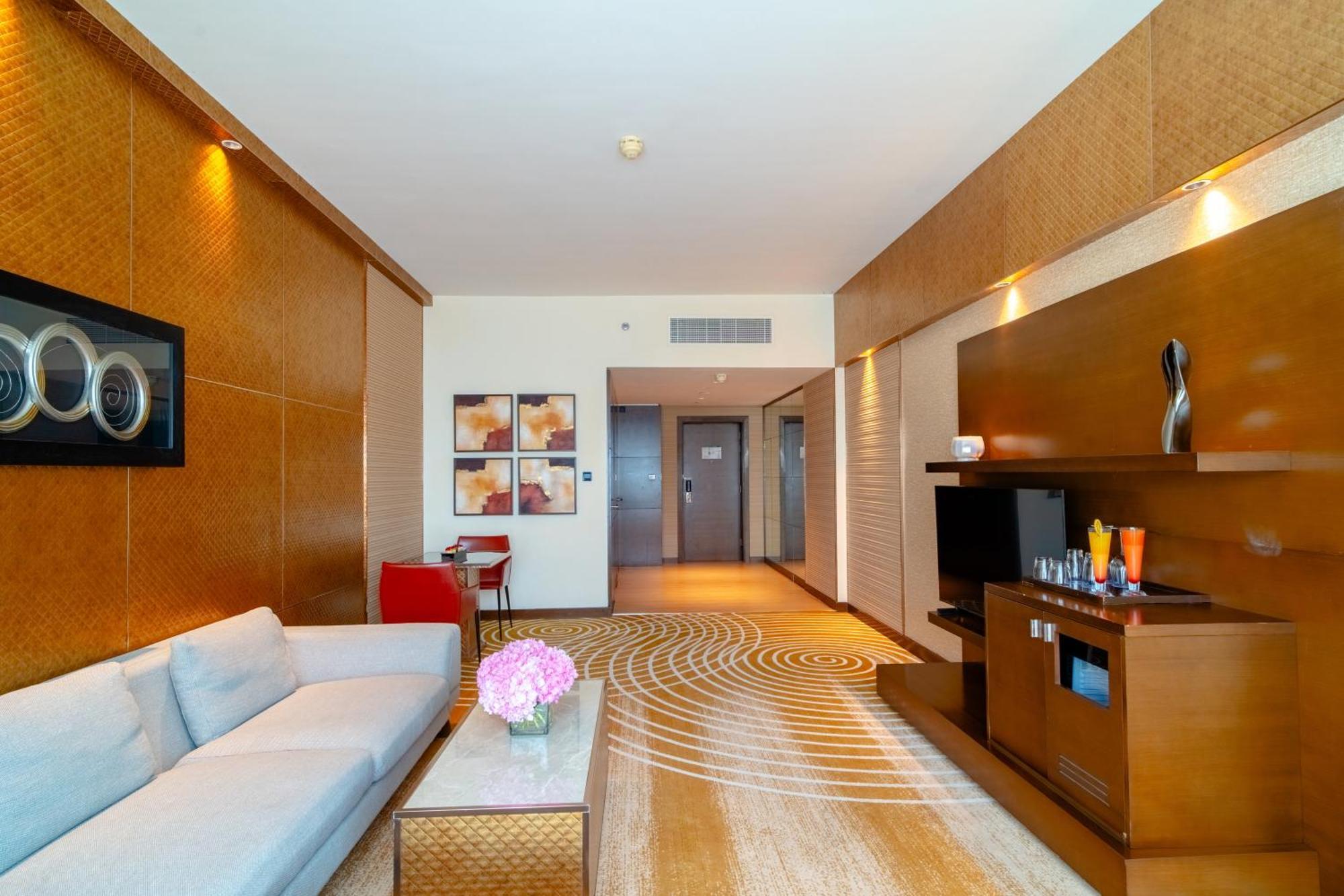 Asiana Hotel Ντουμπάι Εξωτερικό φωτογραφία A suite at the hotel