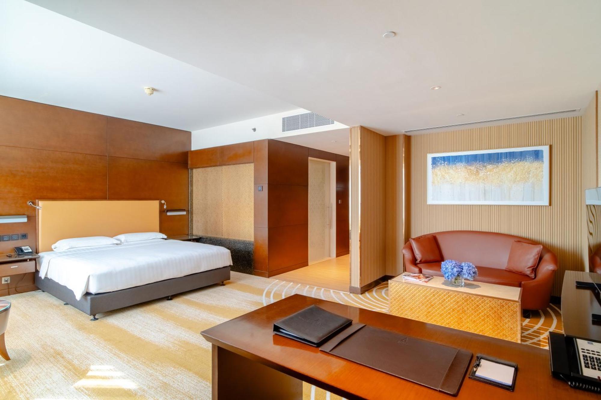 Asiana Hotel Ντουμπάι Εξωτερικό φωτογραφία A suite at the hotel