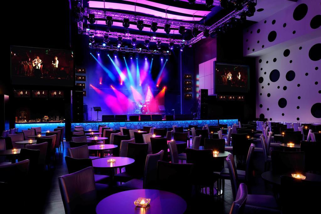 Asiana Hotel Ντουμπάι Εξωτερικό φωτογραφία The interior of the nightclub
